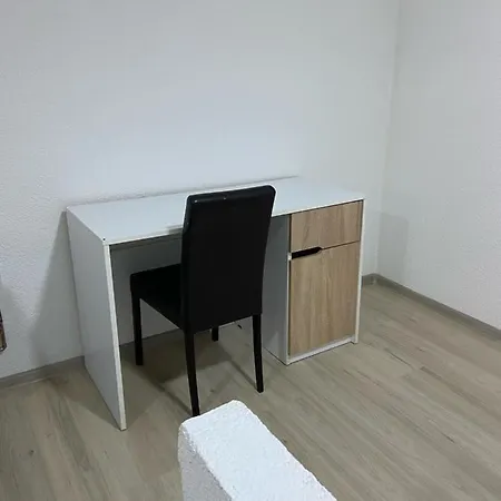شقة Atelier I Apartman توزلا